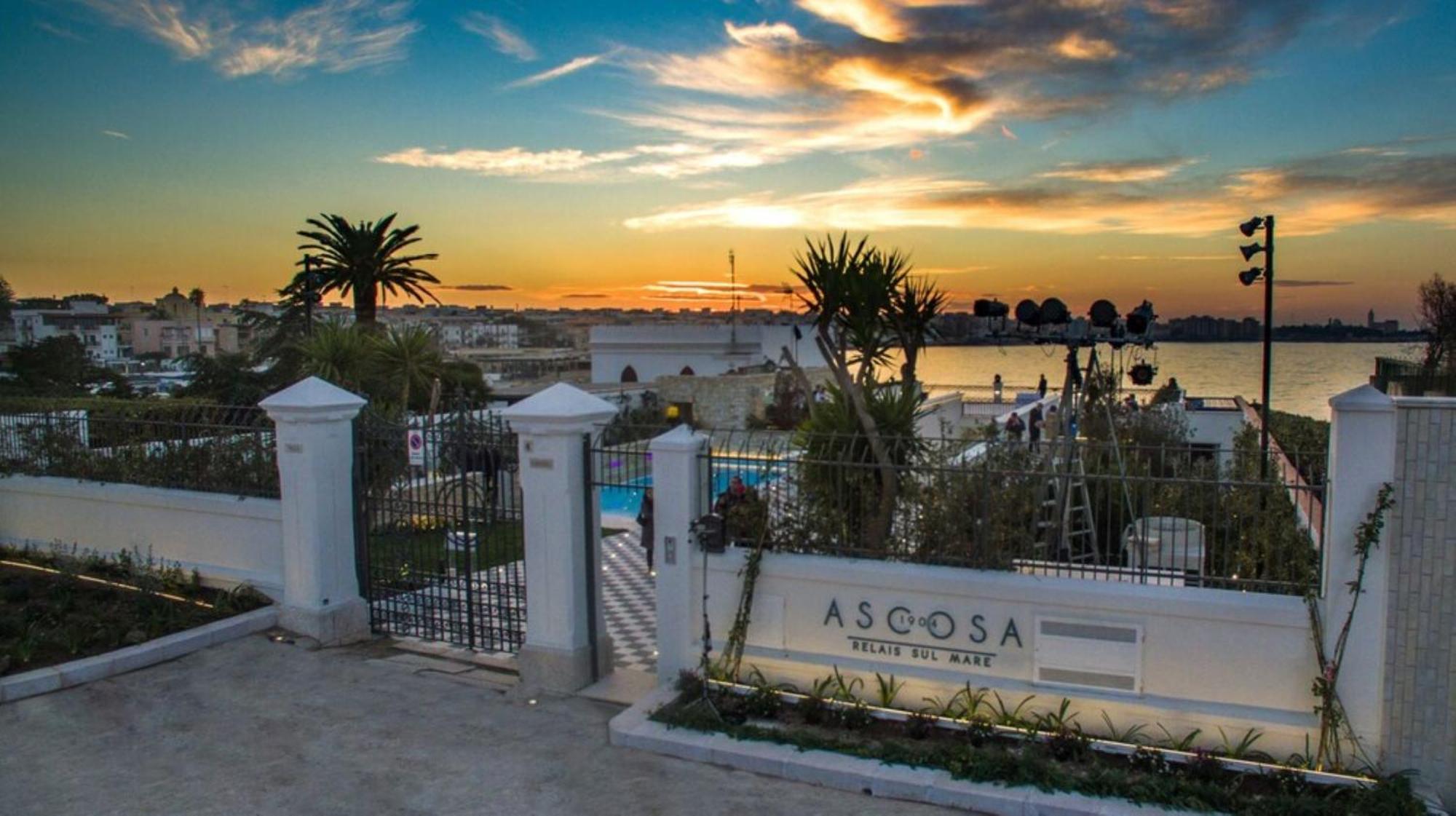 Villa Ascosa - Relais Sul Mare Трани Екстериор снимка