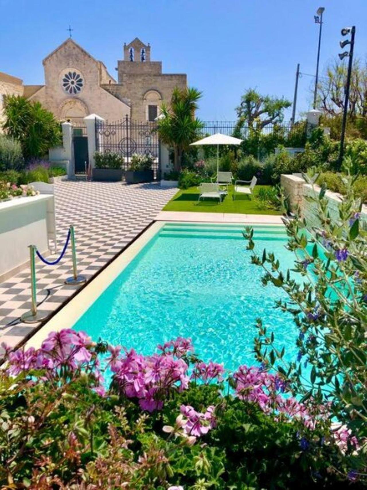 Villa Ascosa - Relais Sul Mare Трани Екстериор снимка