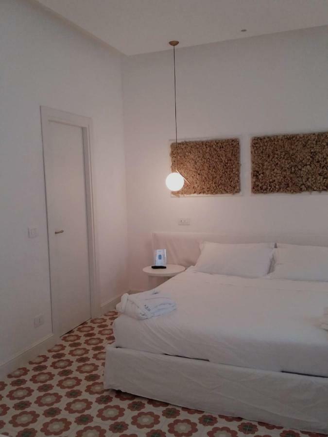 Villa Ascosa - Relais Sul Mare Трани Екстериор снимка